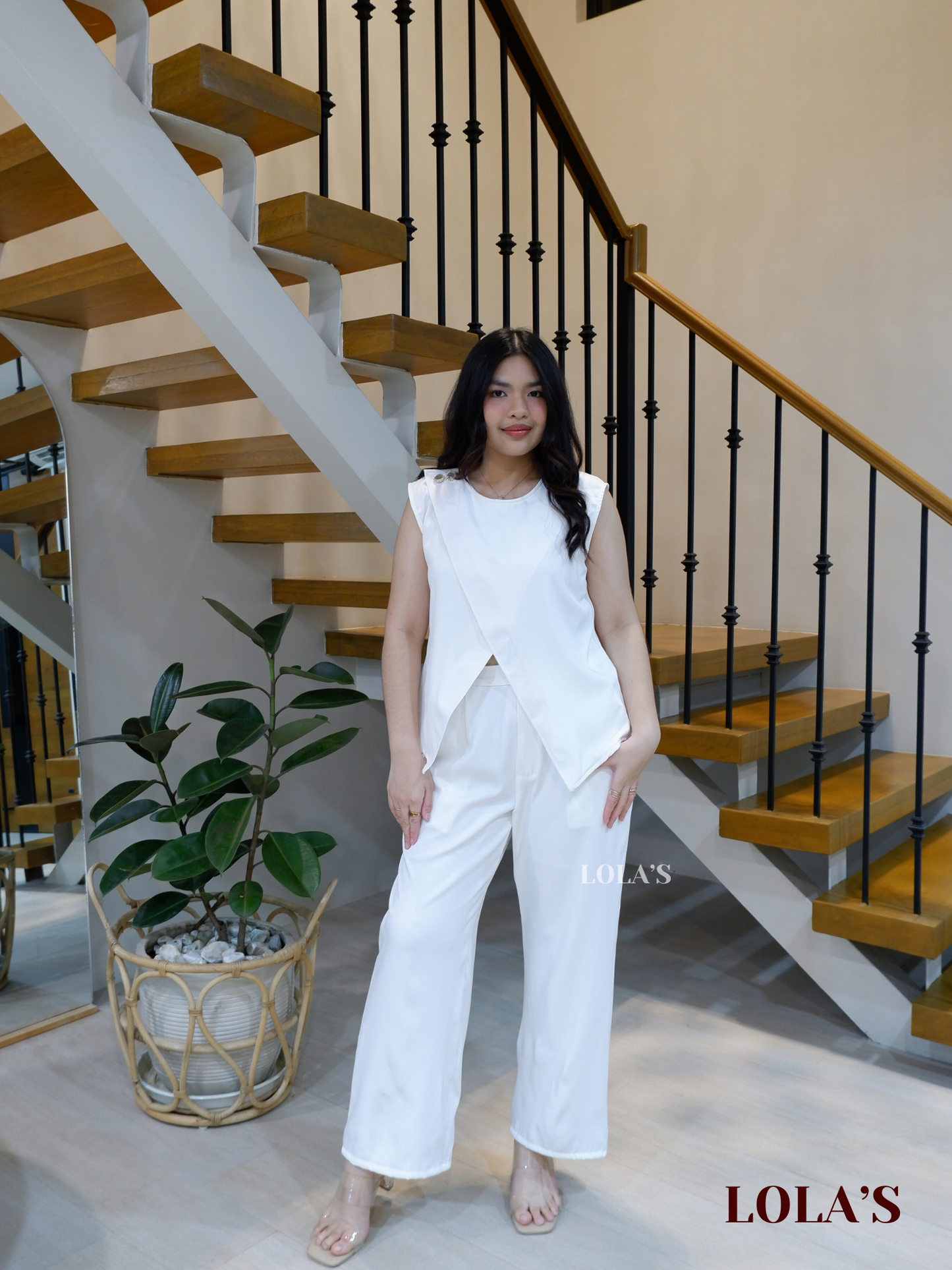 Ashley Coords (White)