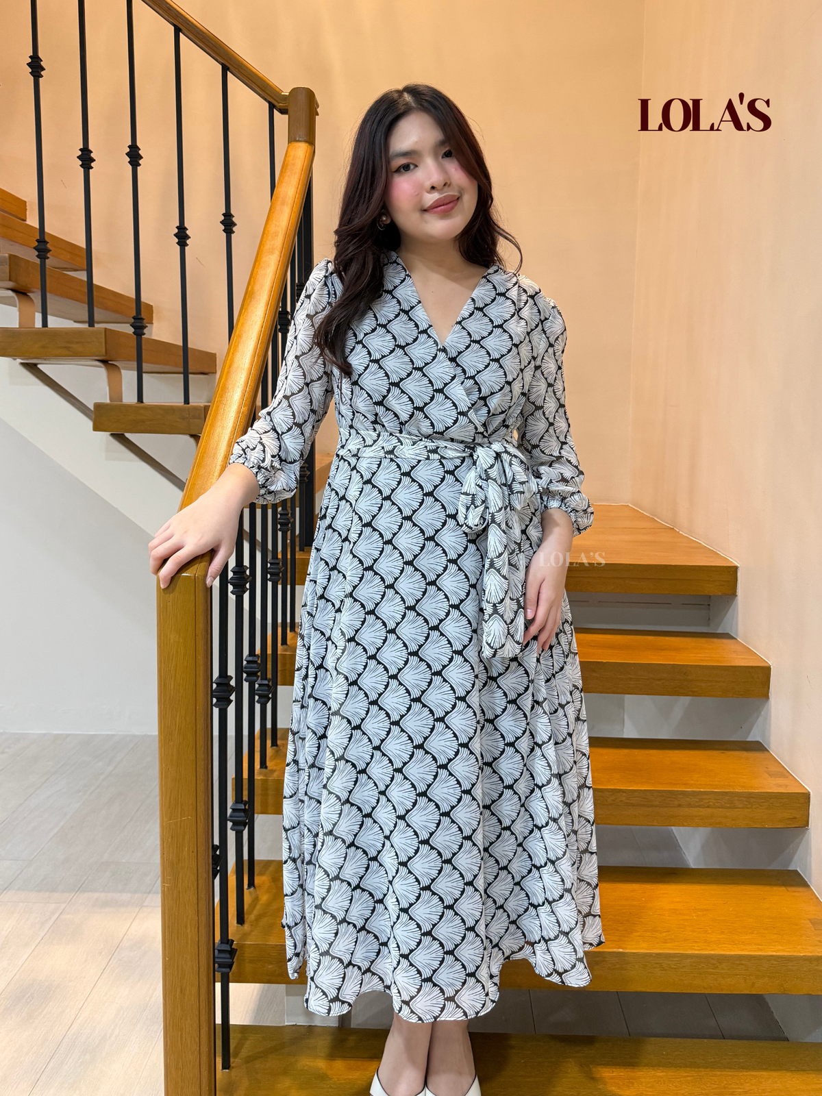 Paula Dress (Black Muse)