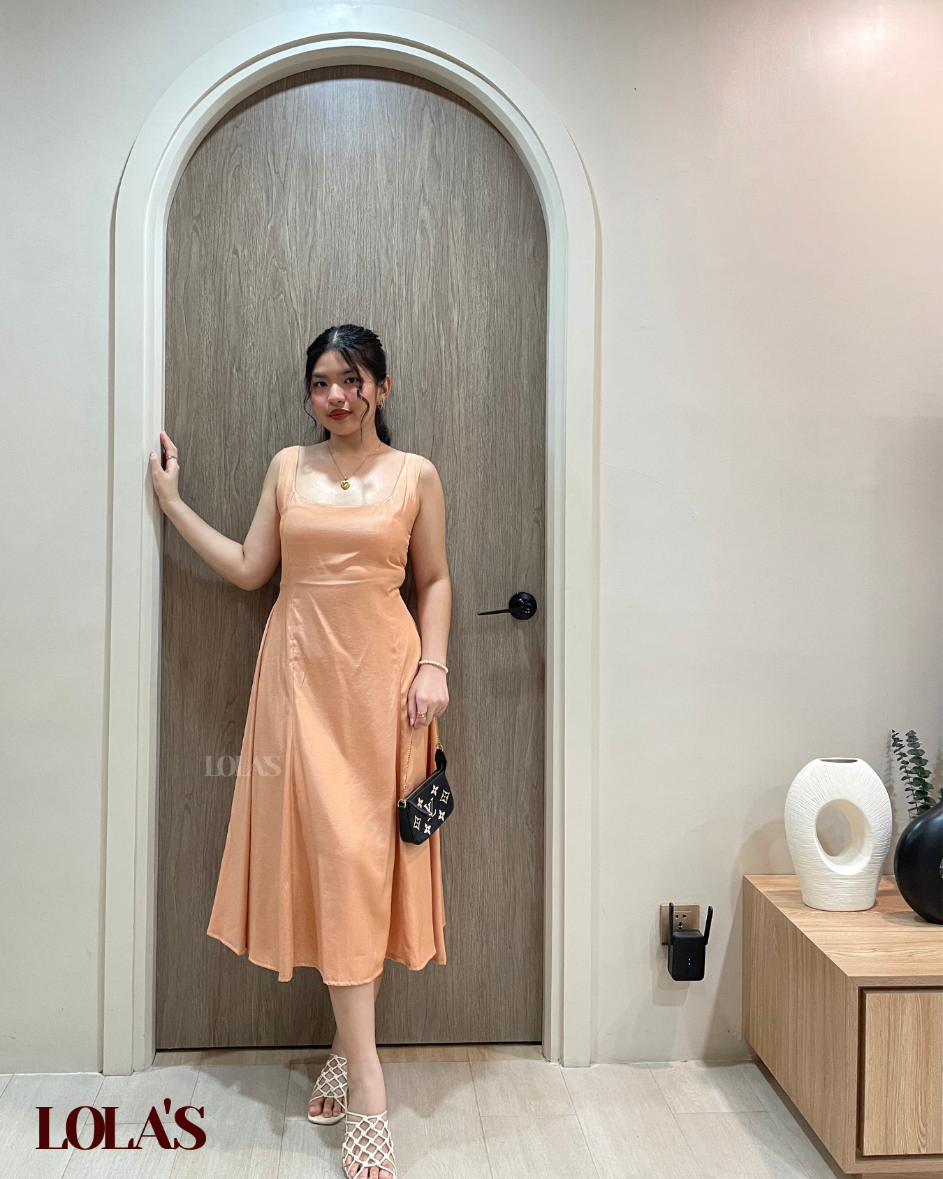 Eri Dress (Apricot)