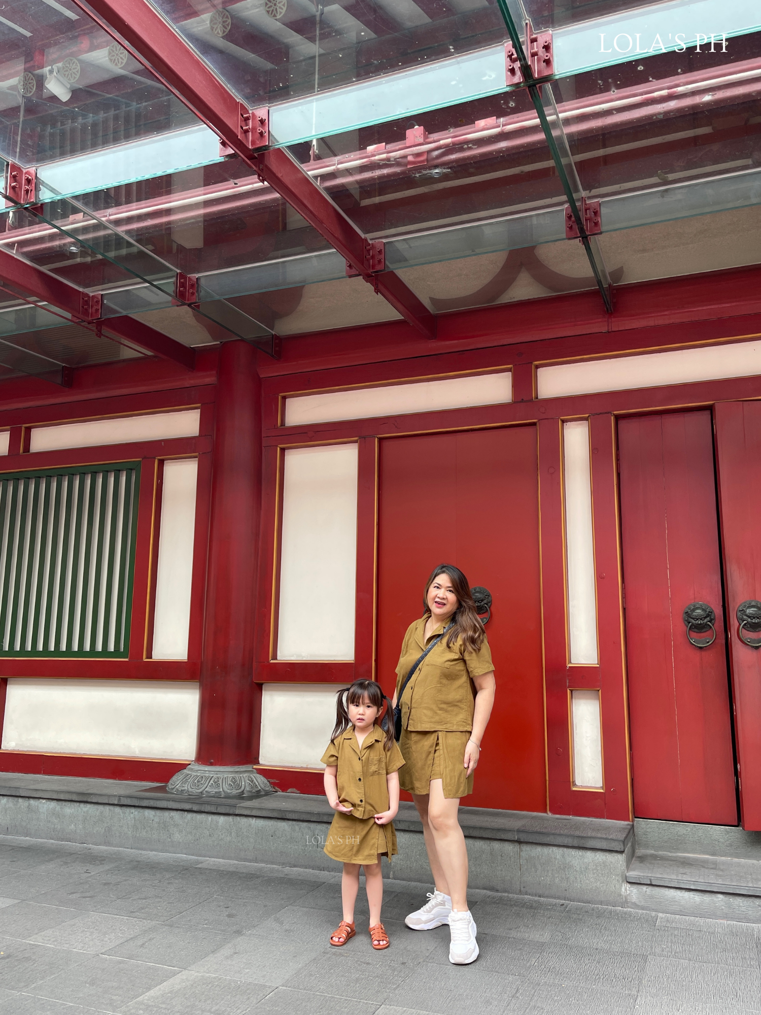 Mom and Daughter