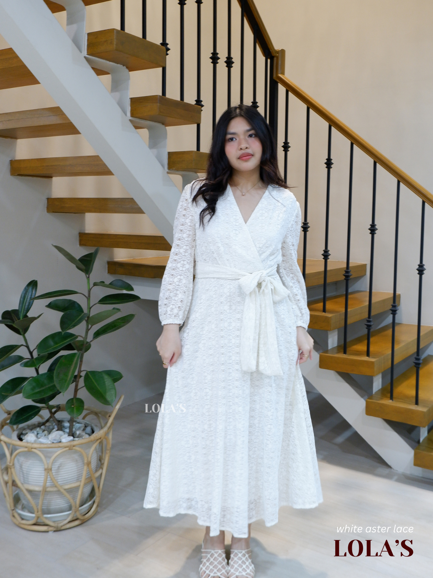 Paula Dress (White Aster Lace)