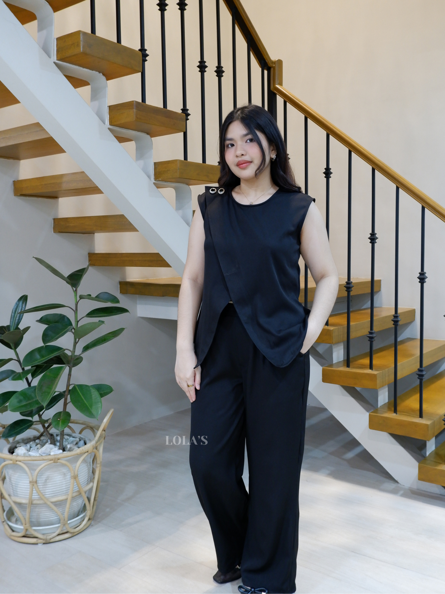 Ashley Coords (Black)