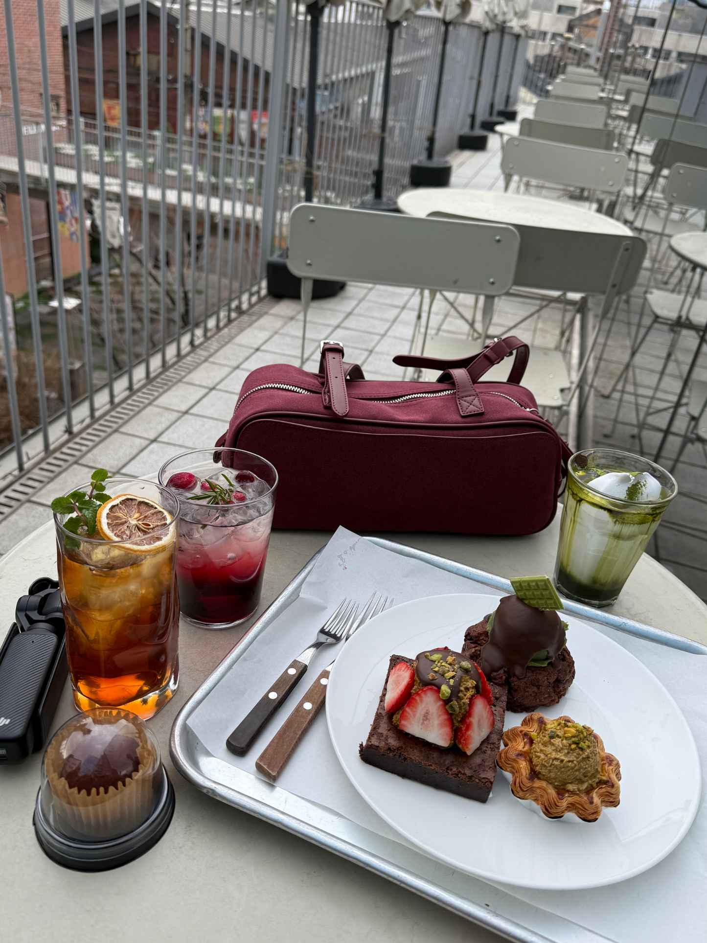 Sadie Bag (Berry)