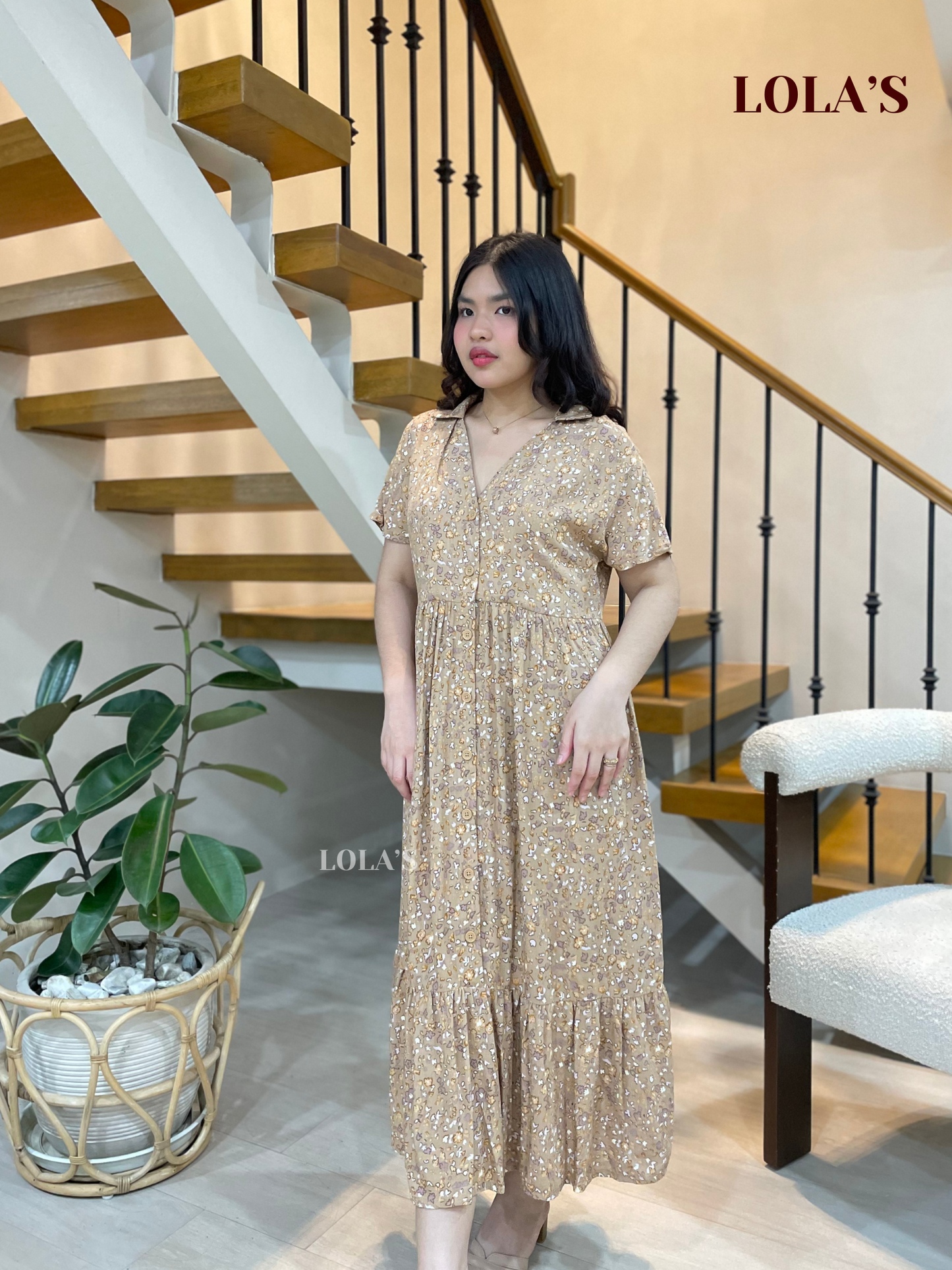 Regine Dress (Beige Ditsy Blooms)