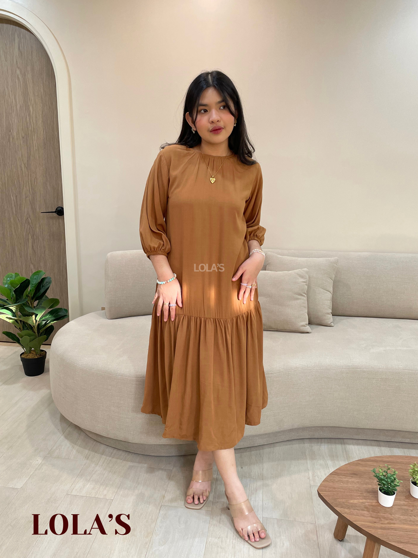 Jennifer Dress (Tan)