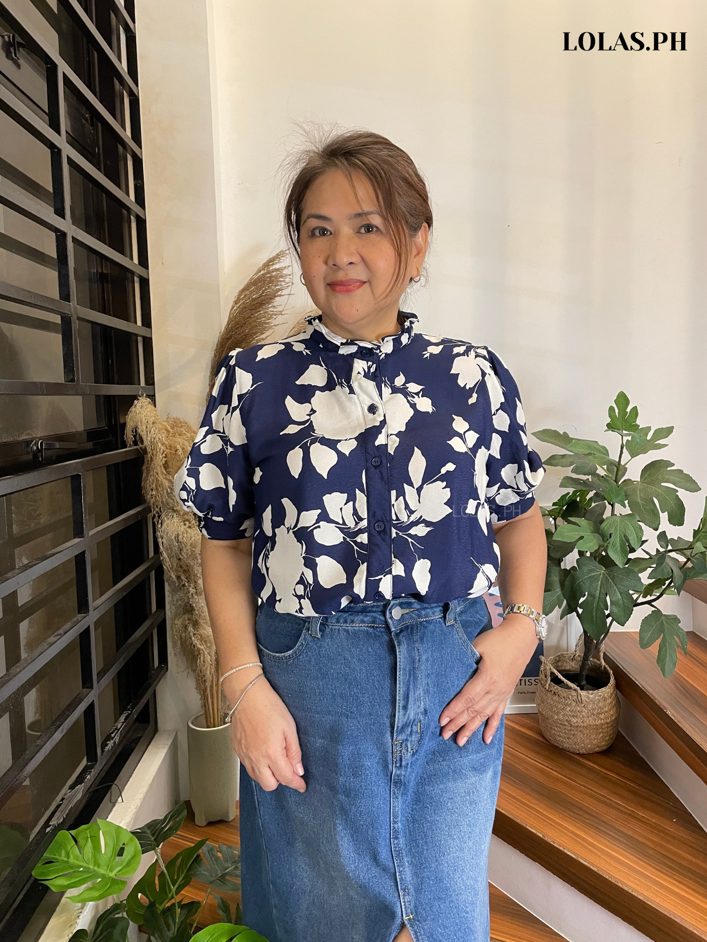 Guinevere Top (Navy Florals)