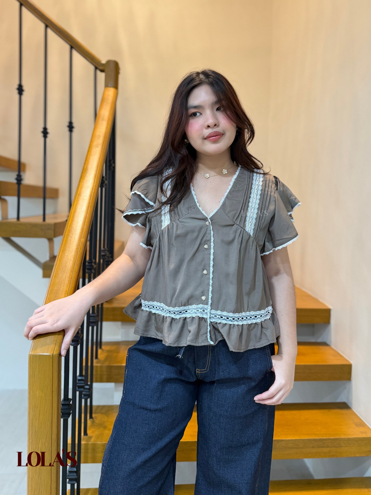 Arianna Blouse (Taupe)
