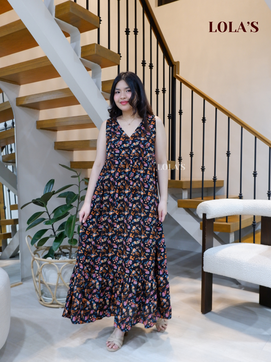 Gabrielle Dress (Cheerful Black)