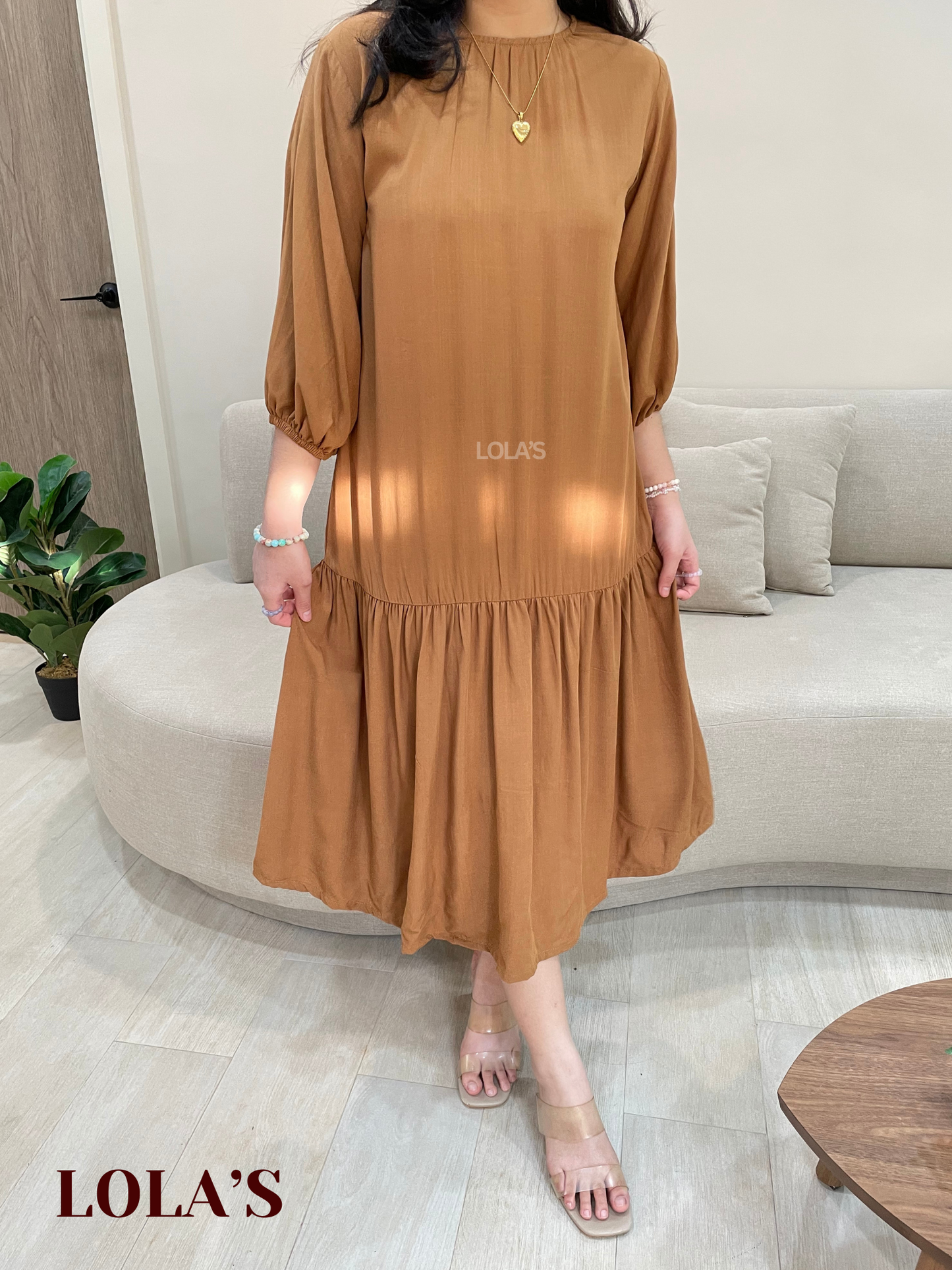 Jennifer Dress (Tan)