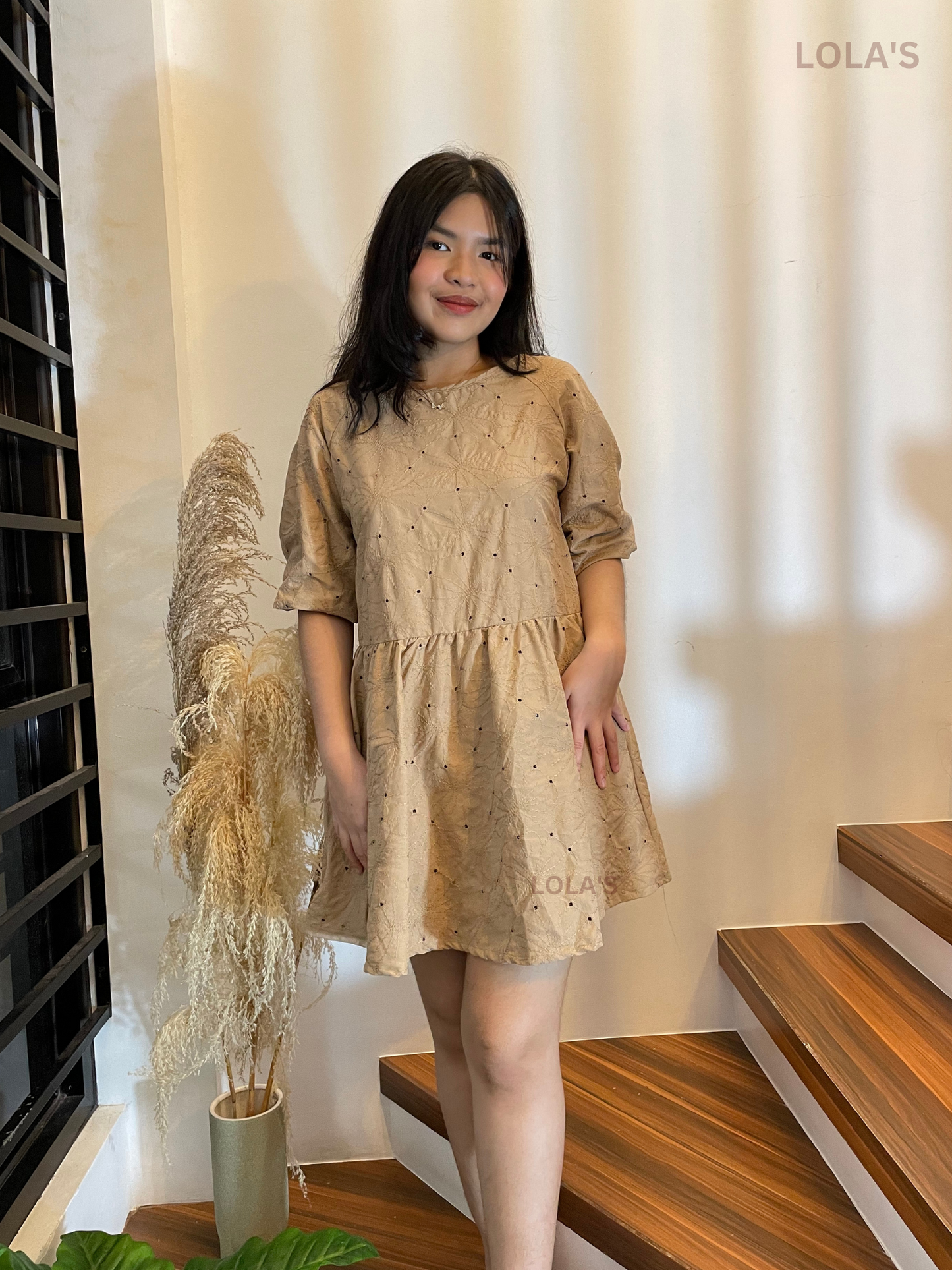 Andrea Dress (Beige Eyelet)