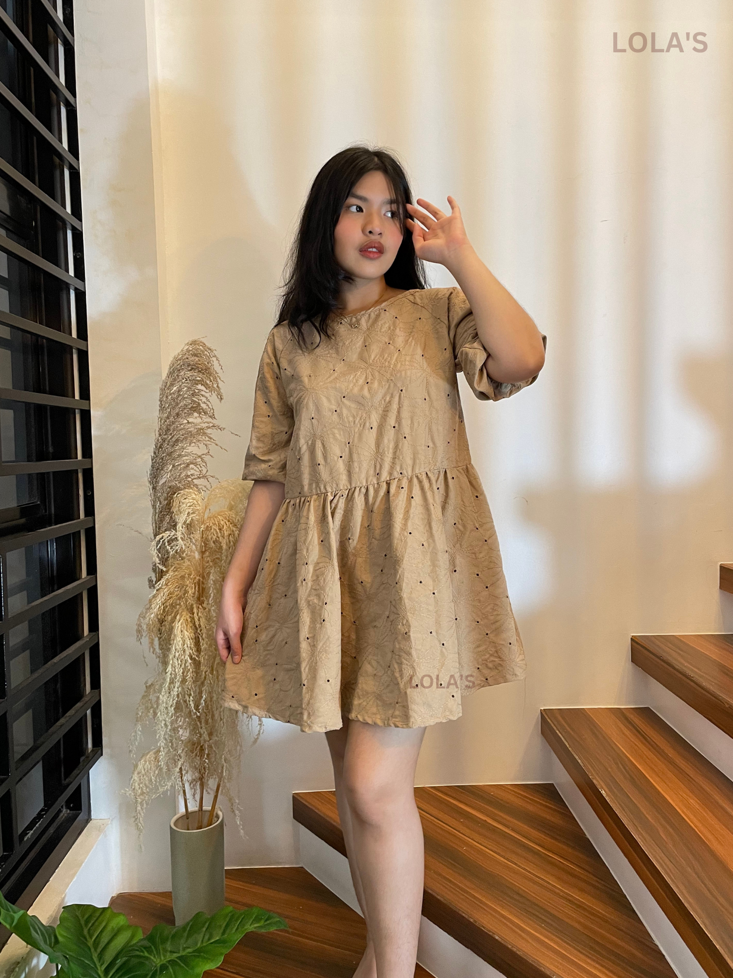 Andrea Dress (Beige Eyelet)