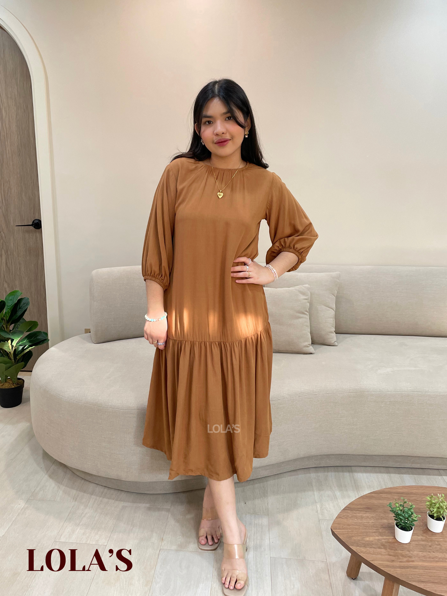 Jennifer Dress (Tan)