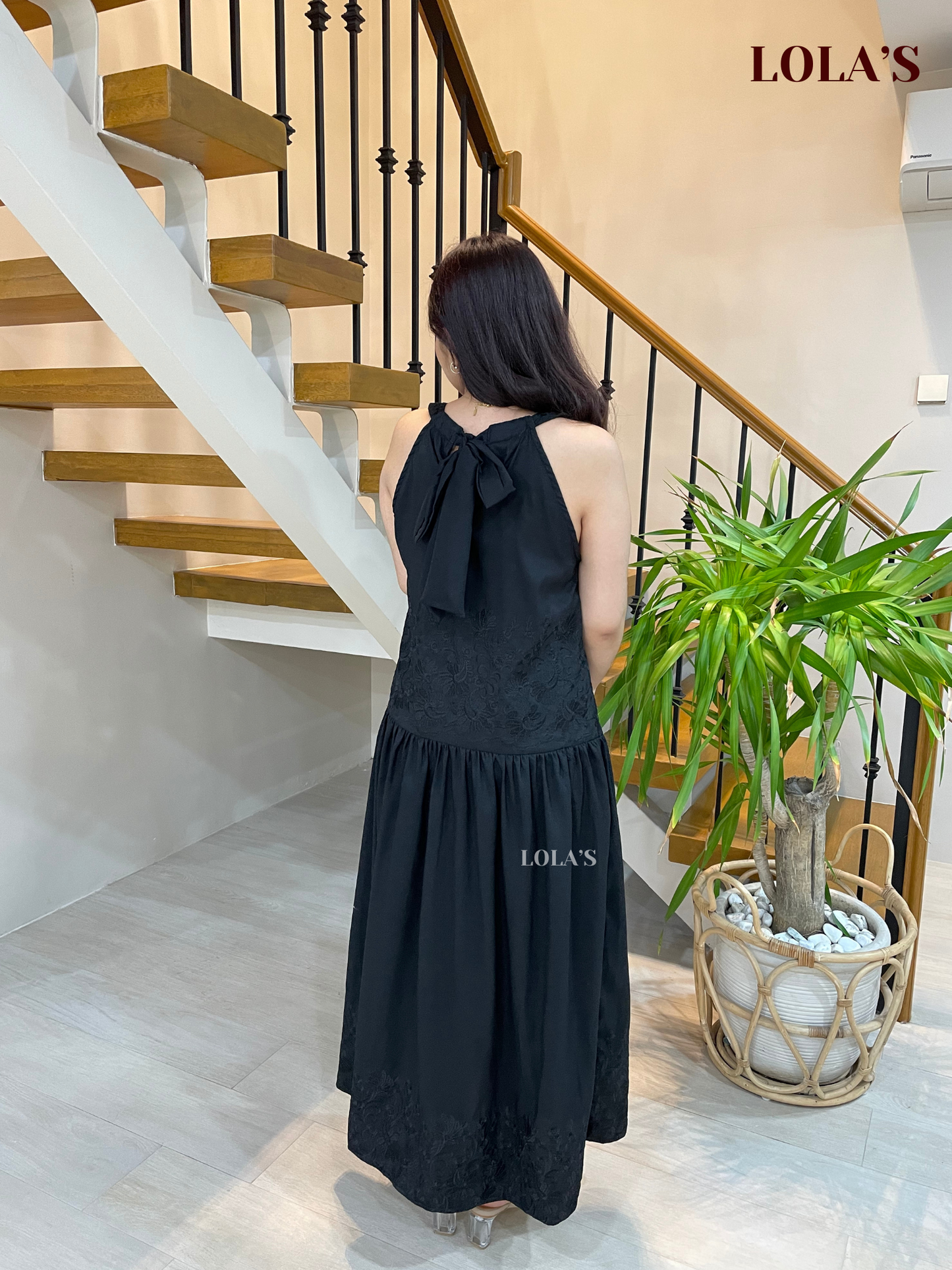 Chesca Dress (Black)