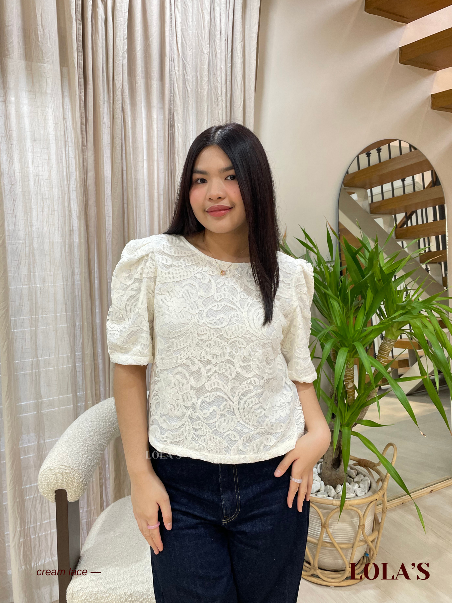 Vivian Top (Cream Lace)