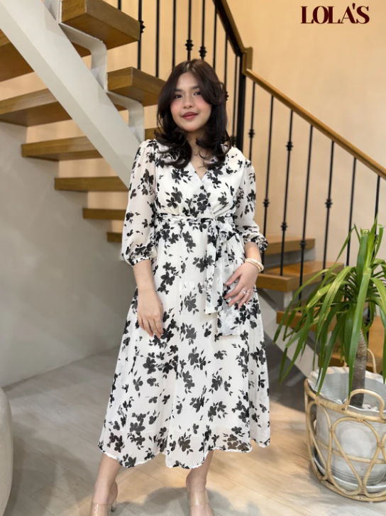 Paula Dress (Discounted with issue)