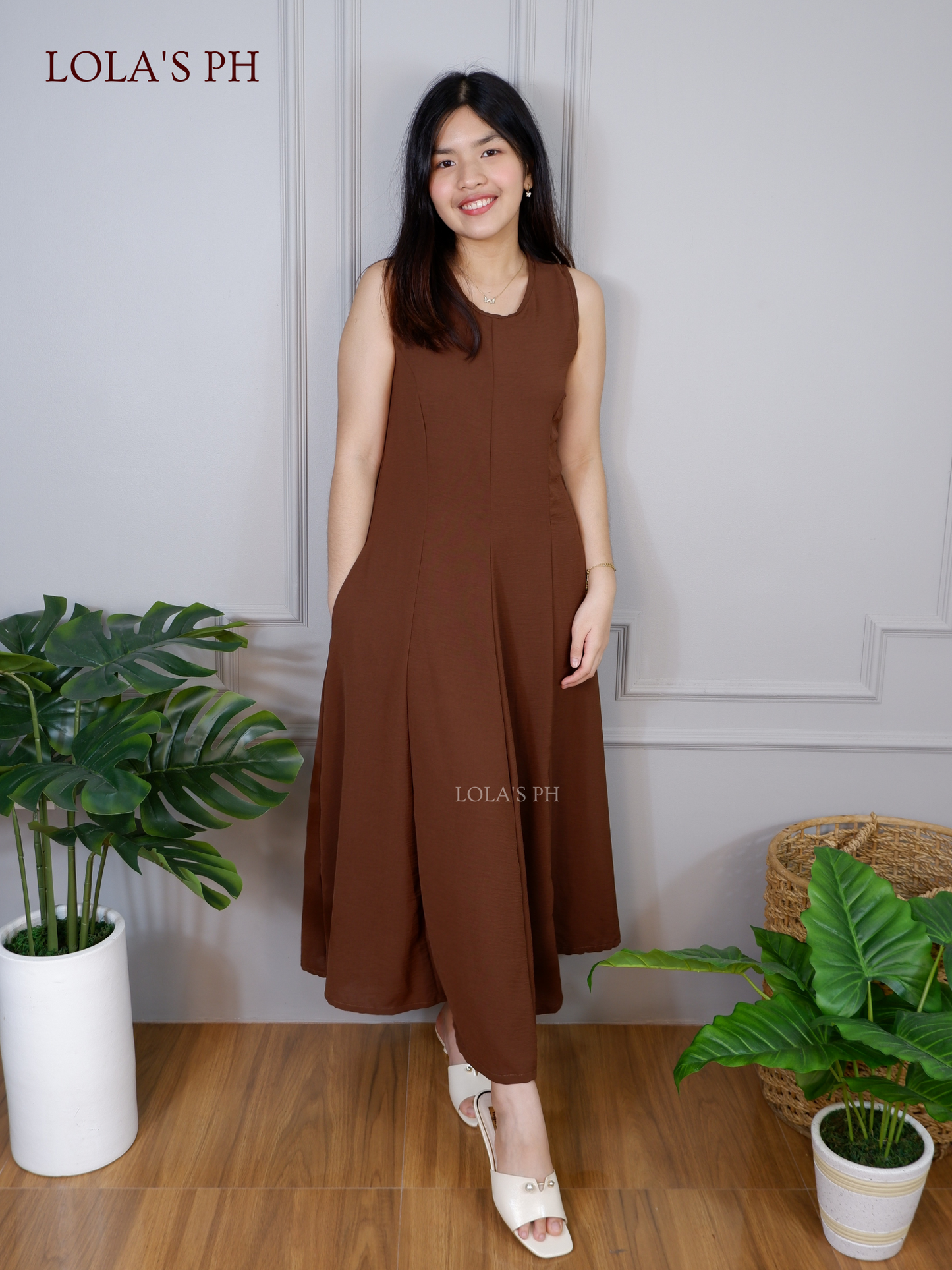 Isabelle Dress (Walnut)