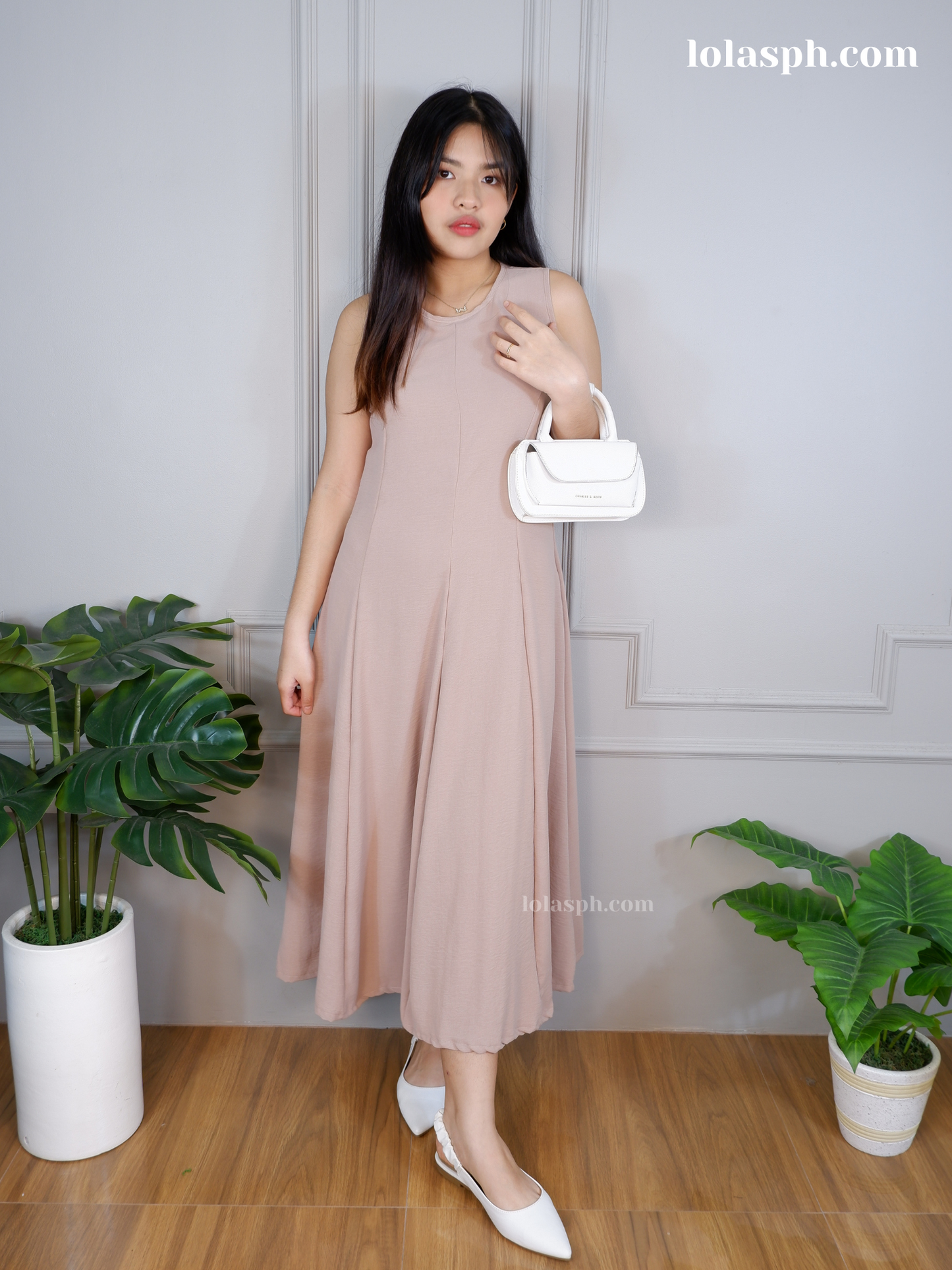 Isabelle Dress (Warm Taupe)