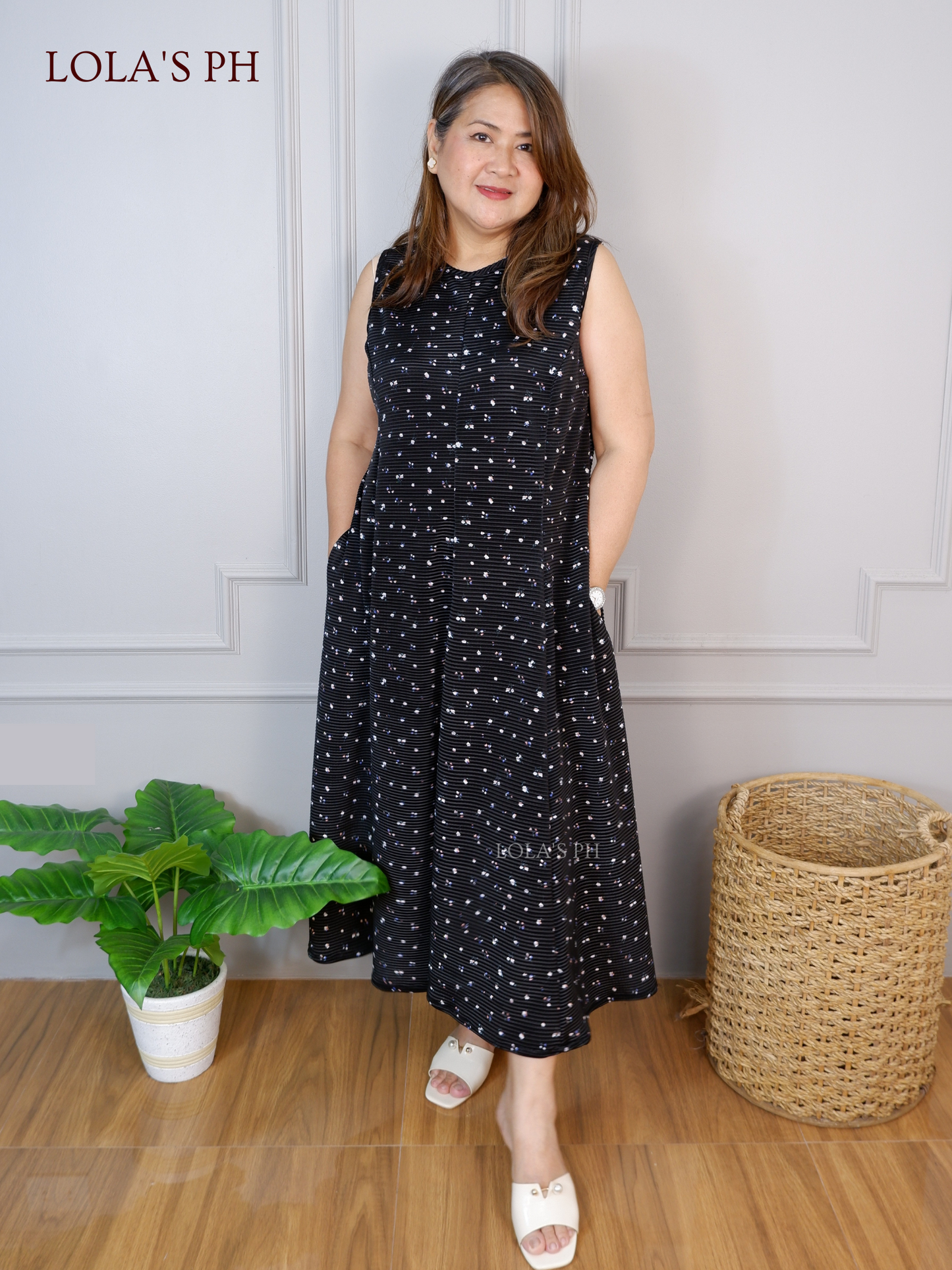 Isabelle Dress (Pleated Black Floral)