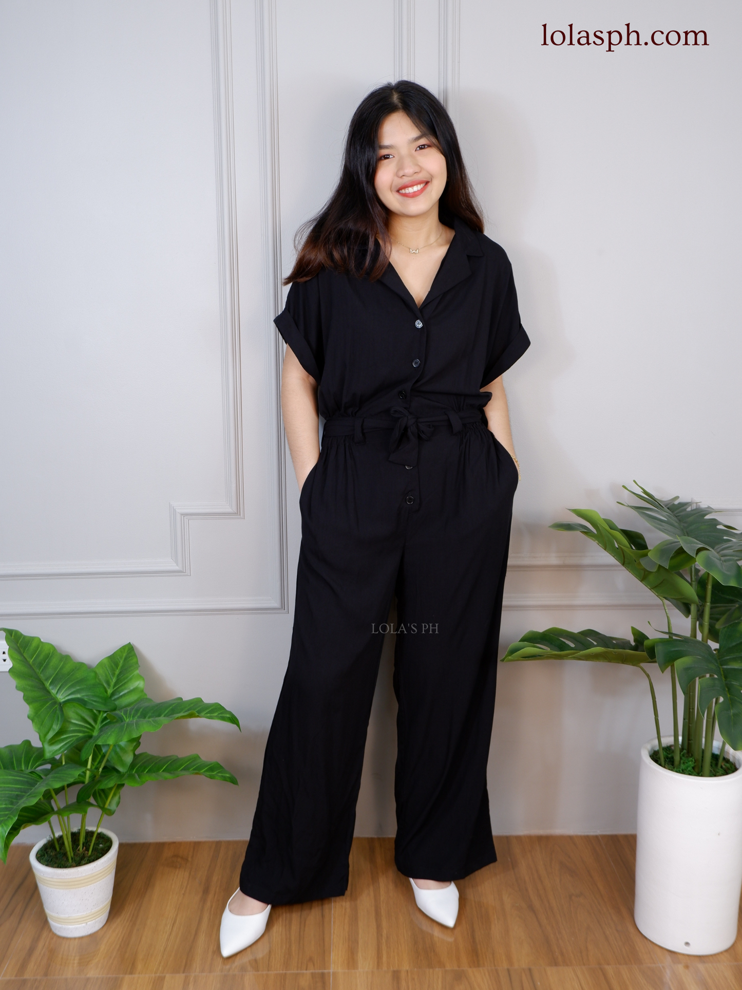 Rianne Jumpsuit (Black Soft Linen)