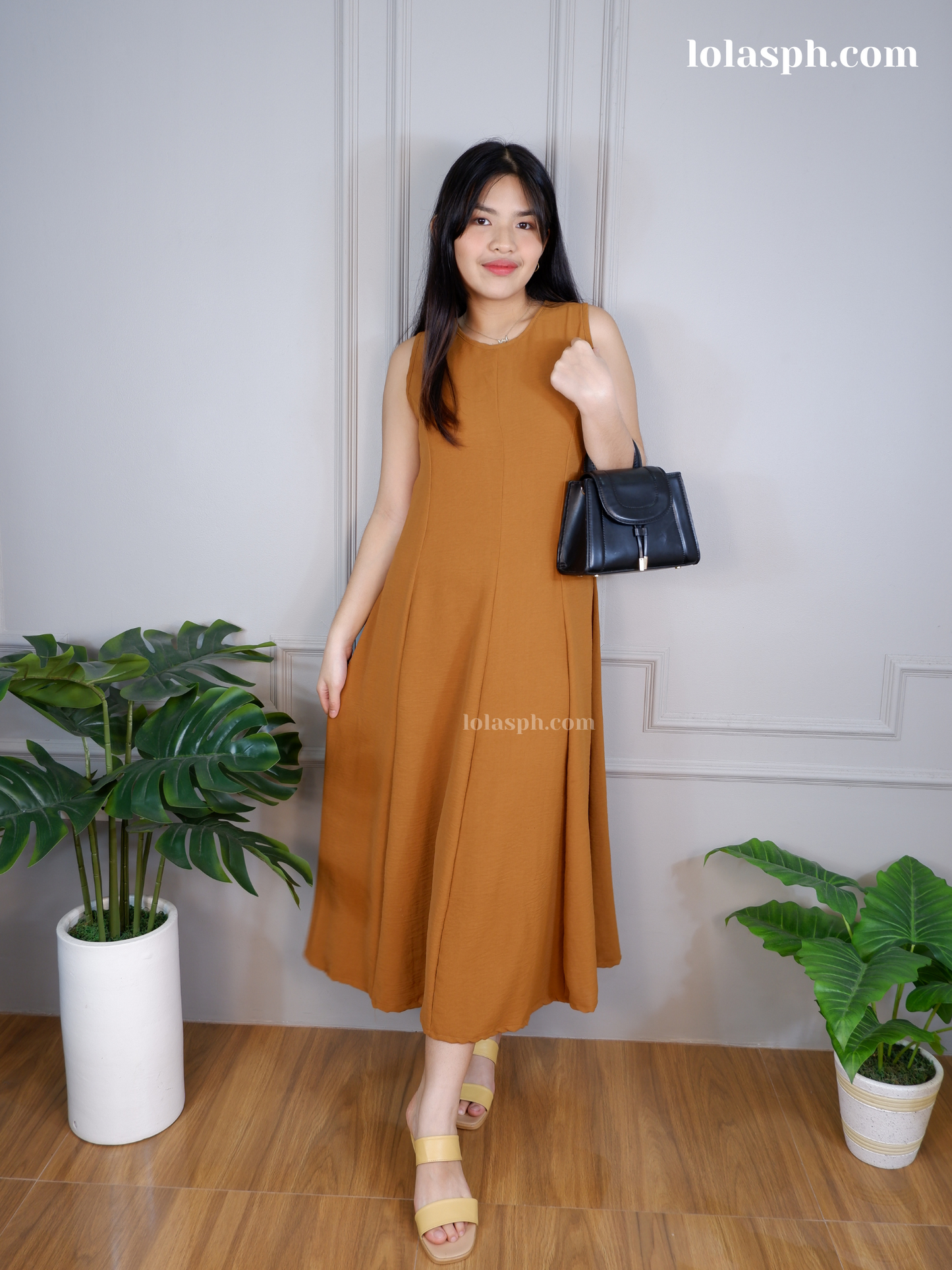 Isabelle Dress (Brown)