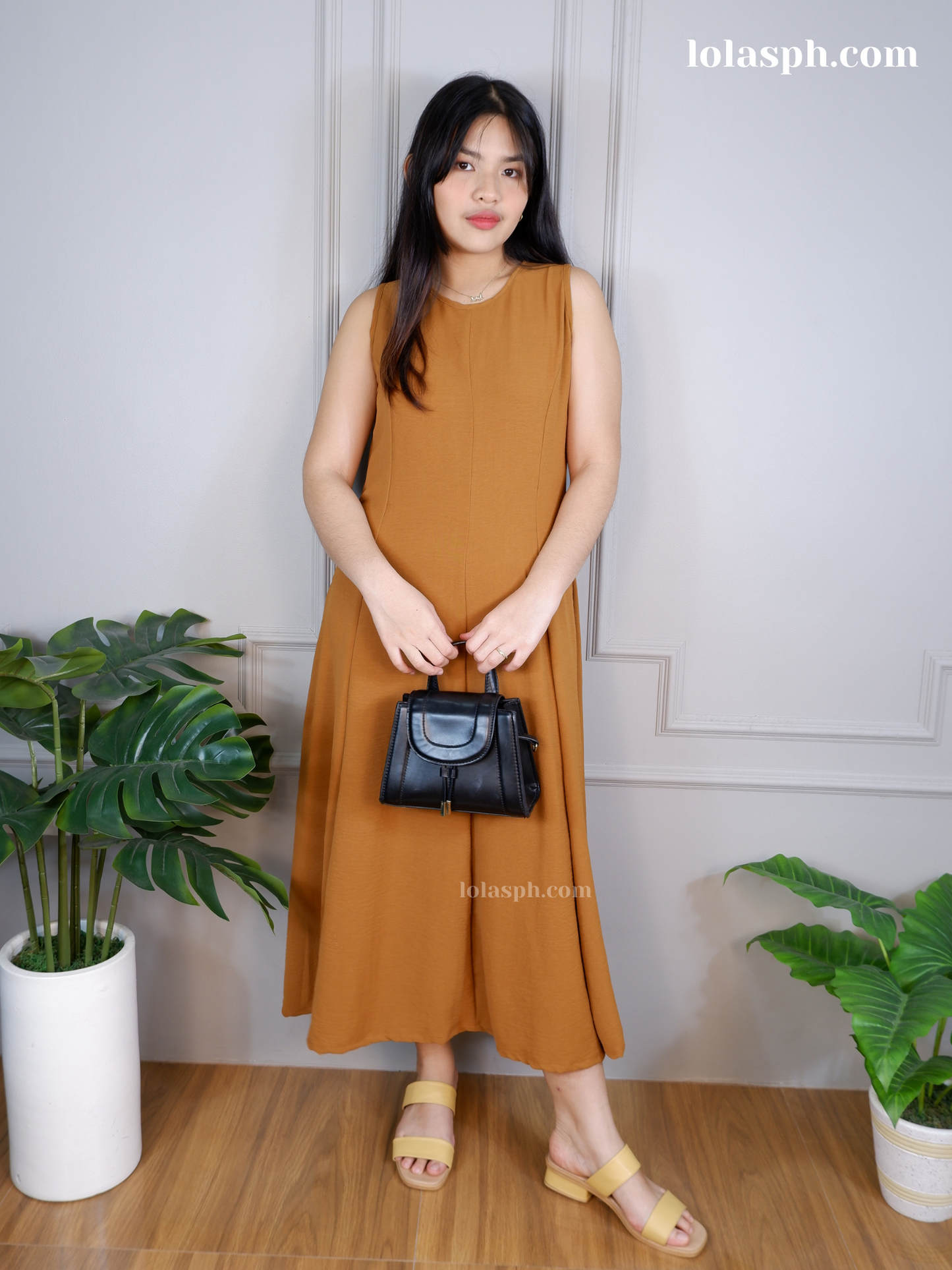 Isabelle Dress (Brown)